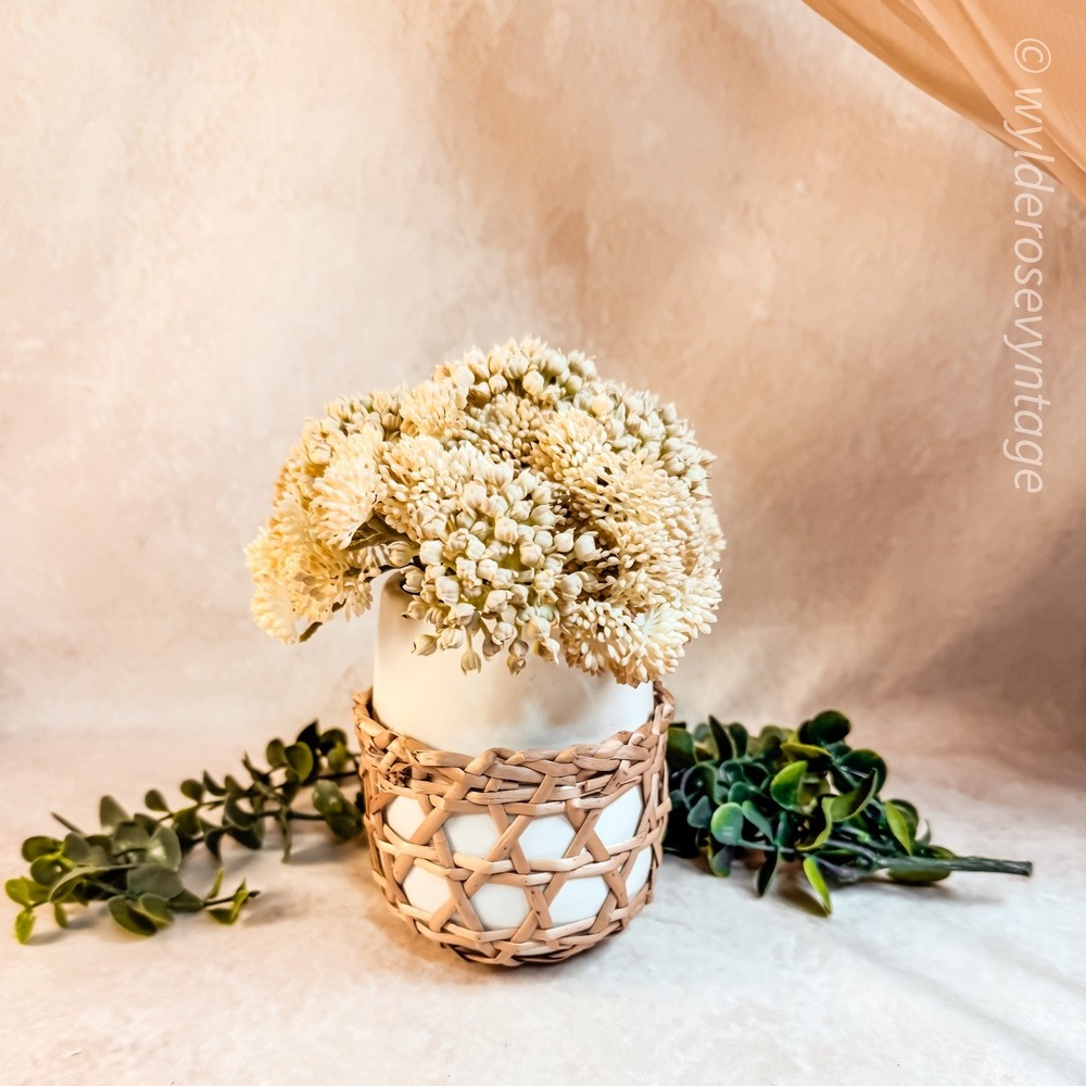 Decorative‎ Chrysanthemum Floral Arrangement